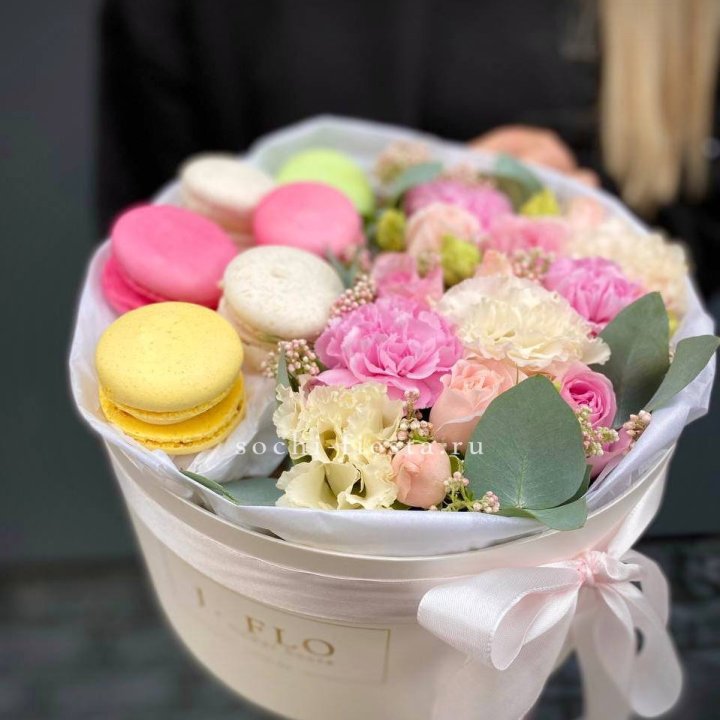 Бокс с макаронс "Тендернес" с доставкой в Петропавловске-Камчатском